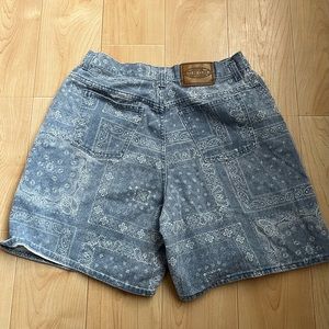 High waisted denim paisley shorts
